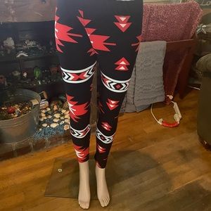 Red/Black Aztec One Size Leggings